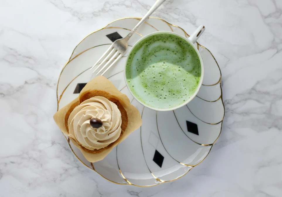 Organic Cream of Earl Grey Matcha Iconic Tin - Image 6